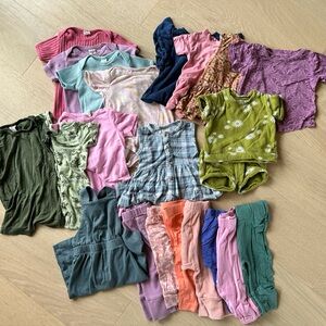 Kate Quinn Baby Clothing lot all 6-12 months